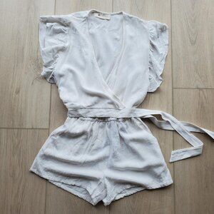 The Impeccable Pig White Short Sleeve V Neck Romper